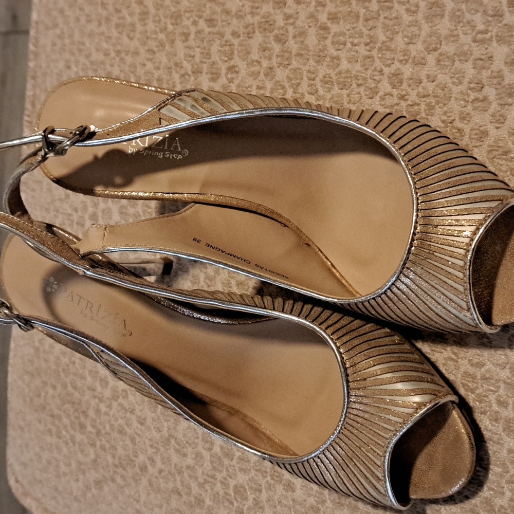 Evening shoes
